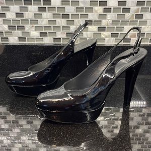 Stuart Weitzman Black Patent Leather Sling Back Round Toe Pumps Sz 7.5